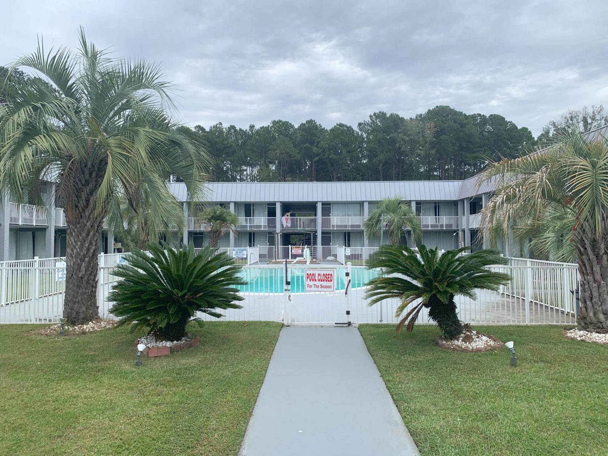 Quality Inn & Suites Hardeeville - Savannah North Exterior photo